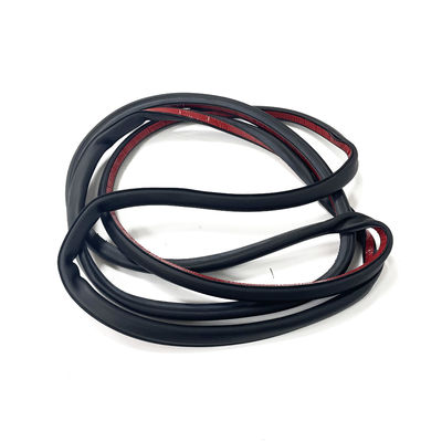 Buon prezzo 31108802 Sistemi di tenuta di carrozzeria di auto di sigillamento a striscia porta posteriore per Volvo XC60 in linea